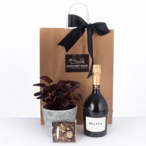 Margaret River Gift Hampers, Valentines Day, Birthdays, Weddings all occas